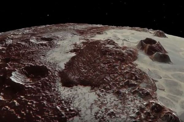 NASAが探査機のデータを元に冥王星の映像を作成、地表の詳細が明らかに