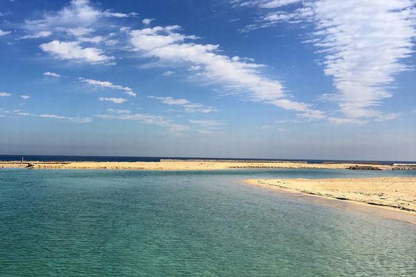 サウジアラビアが美しい珊瑚礁に囲まれた、大規模リゾート開発を計画中