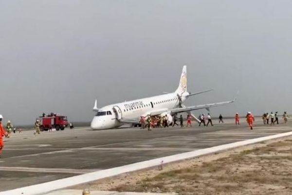 機体が故障し前輪が出ない！ミャンマーの空港で奇跡的に着陸成功【動画】
