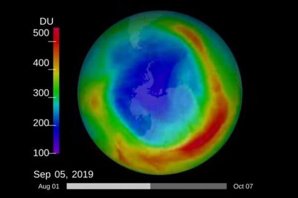 南極上空のオゾンホール、今年は発見以来面積が最も縮小：NASA