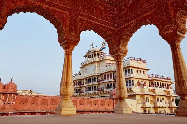 Airbnbで王室気分が味わえる！インドの宮殿が観光客に施設を提供