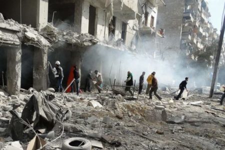 シリアの休戦地域をロシアと政府軍が空爆、18人の市民が死亡