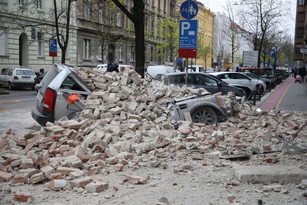 クロアチアの首都でM5.3の地震が発生、新型コロナへの対処にも迫られる