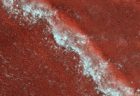 火星の表面にある不思議な模様、NASAが画像を公開