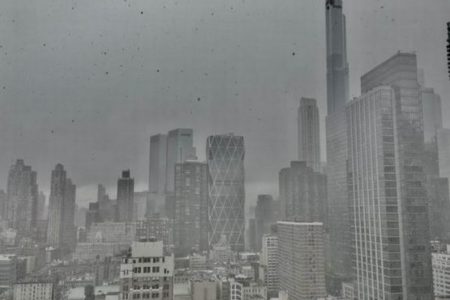 5月なのにニューヨークで雪を観測、驚いた多くの人がネットにも投稿