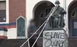 オレゴン州でトーマス・ジェファーソン元大統領の像が引き倒される【動画】