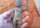 ドキュメンタリーの撮影中、本物の明王朝の仏像が出土【オーストラリア】