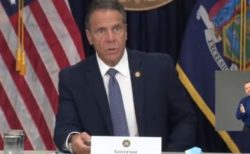 「自分が間違っていたと認めなさい」NY州の知事がコロナ対策でトランプ氏を痛烈批判