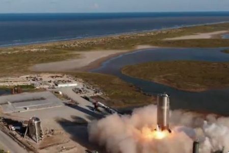 スペースXの次世代ロケット「Starship」、プロトタイプによる打ち上げ実験が成功