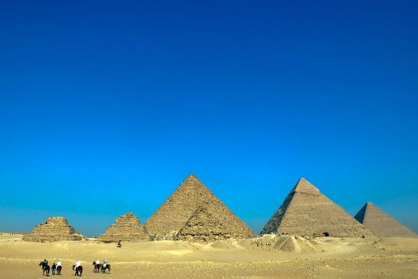 「エイリアンがピラミッドを作った」E・マスク氏の発言に、エジプトの大臣が反論