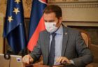 EUサミットで多くが感染？仏大統領に続き、スロバキアの首相も新型コロナ陽性