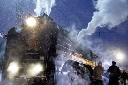 ロシアで運航開始となったソビエト時代の列車がステキすぎる！
