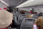 マスクをせずに機内で騒いでいたトランプ支持者、機長が「降ろすぞ！」と脅し、沈黙