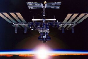 長期間宇宙に滞在すると、人間の脳にどのような影響が出るのか？