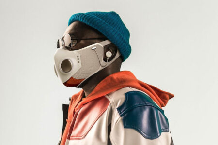 N95マスクを製造するハネウェル社と人気ラッパーがコラボして、ヘッドフォン付き「スマートマスク」を発売