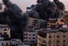 イスラエルの空爆で、パレスチナ人の住む13階建ての建物が倒壊【動画】