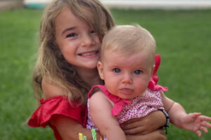 深さ1000mの海底から、行方不明になっていた子供の遺体を発見