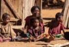 マダガスカルで干ばつにより食糧危機、人々が想像を絶するものを食べていた