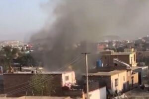 カブールで起きた米軍のドローンによる空爆で、幼い子供を含む10人が死亡