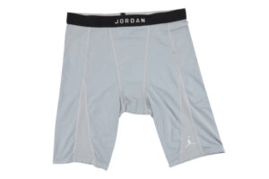 マイケル・ジョーダンの使用済み下着パンツがオークションに