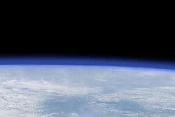 「地球の青いベールが薄くなっている」NASAの元宇宙飛行士がCOP26で発言予定