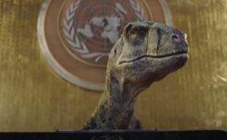 「絶滅を選ぶな！」国連が気候変動問題で演説する恐竜の動画を作成