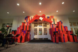 ジル・バイデン大統領夫人によるホワイトハウスのX’masデコレーションが、地味過ぎて不評!?