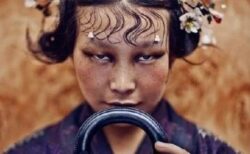 中国で女性写真家に批判殺到、ディオールの写真をきっかけに過去の作品も対象に