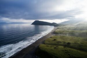 アラスカ州で気温が19.4度、12月の最高気温を更新、一方内陸部では極寒