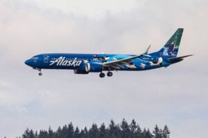 アラスカ航空が初のサブスク型サービスを開始、2種類の年間プランを用意