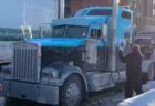 カナダで多くのトラックが国内を縦断、運転手らがワクチン接種義務化に抗議