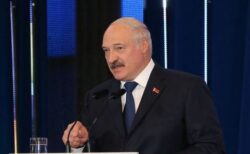 ベラルーシ大統領、露に制裁を科せば「第3次世界大戦になり、核戦争になる」