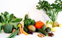 野菜を多く摂取していても、心臓病のリスクを減らすのに十分ではない：英研究
