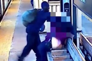 なぜ？ニューヨークで女性に排泄物をかけた逮捕歴44回の変質者を釈放