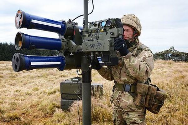 イギリス、ウクライナへ最新鋭の対空ミサイル「スターストリーク」の提供を検討