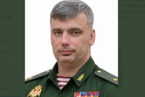 プーチン大統領、ロスグバルディア部隊の副長を解任、その後逮捕