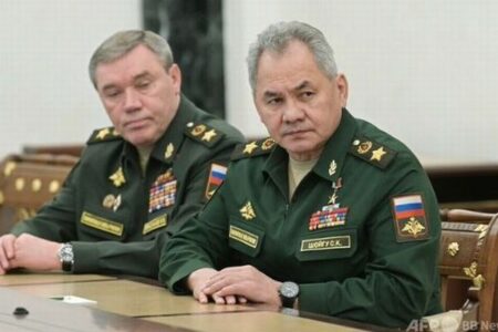 公の場から姿を消していたロシアのショイグ国防相、テレビ会議に出席