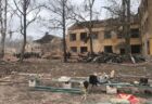 ウクライナ北東部の町で、ロシア軍の攻撃により500人以上の海外留学生が窮地に