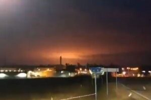 ウクライナ西部、ポーランド国境付近にある訓練基地をロシア軍が攻撃