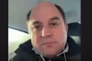 英国防相にニセのウクライナ首相から電話、当時の動画が公開される