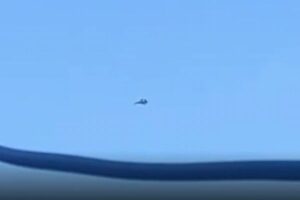 ロシア軍の戦闘機が制御不能、くるくる回転しながら墜落【ウクライナ】