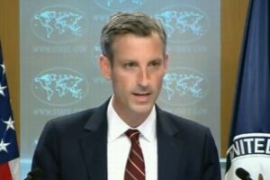 マリウポリの解放を宣言したプーチン大統領の主張、米高官が「偽情報」と切り捨てる