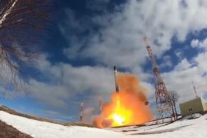 ロシアが新型弾道ミサイル「Sarmat」を、今秋までに配備の予定