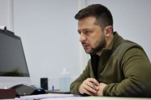 ウクライナのゼレンスキー大統領、ロシア軍による大量虐殺の実態を非難