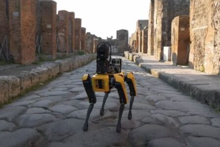ポンペイの遺跡に犬型ロボット「Spot」を導入、点検やパトロールに従事