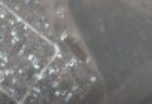マリウポリでロシア軍による新たな集団墓地を発見か、衛星画像を公開