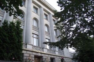 ヨーロッパ各国が約200人のロシア外交官を追放、大量虐殺事件を受け