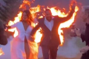 スタントマンのカップルが結婚したら、こうなった！