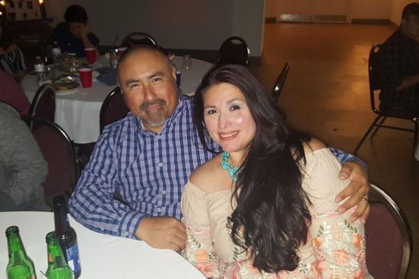 テキサス州の銃乱射事件、殺害された女性教師の夫も心臓発作で死亡