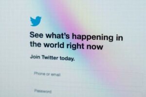 Twitter社が広告のためにユーザーのデータを違法に使用、190億円の罰金